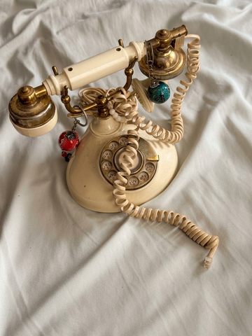 Nostaljik çevirmeli telefon